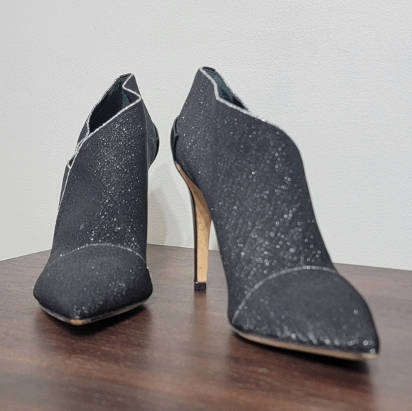 🤩Host Pick❤️Diane Von Furstenburg Canvas Black Bootie Heels Women's Size 10B - Picture 8 of 16